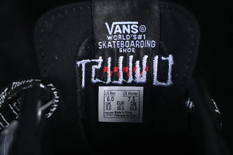All categories Vans Vans series Vans Low Vans low-top Vans Skate Skool Vans low-top casual sports skateboard shoes VN0A5FCF6EA
